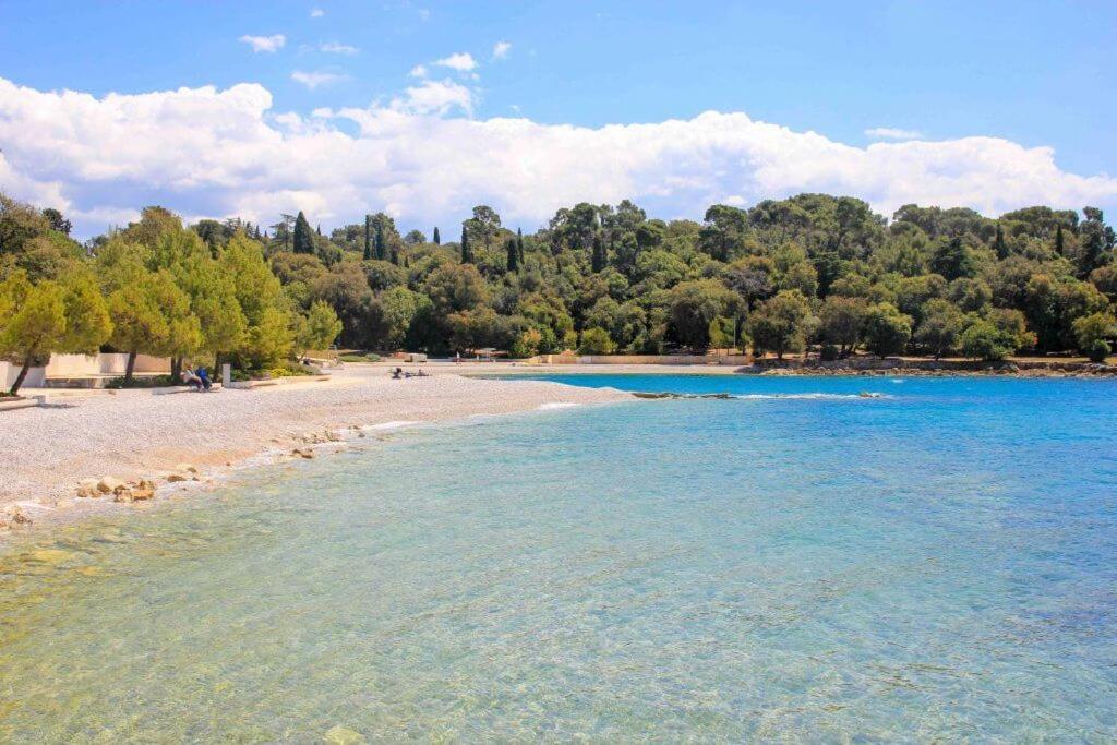Studios Barre With Jacuzzi Rovinj Exterior foto